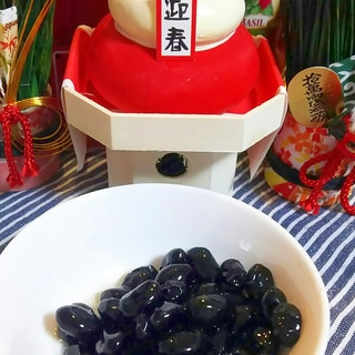 黒豆水煮と栗甘露煮の余った汁で、簡単煮豆風☆